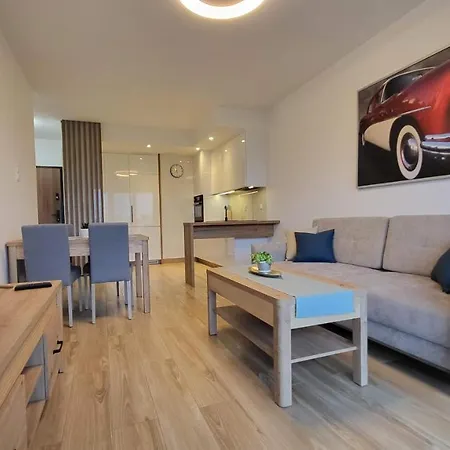 Apartment Bright & Comfy - Baltea