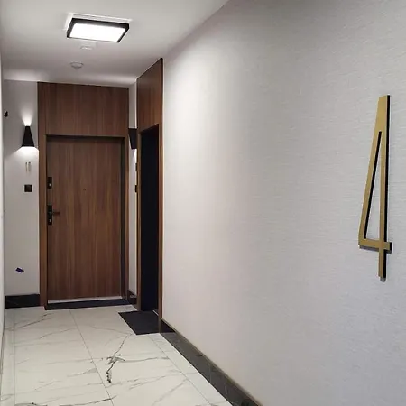 Bright & Comfy - Baltea Apartment